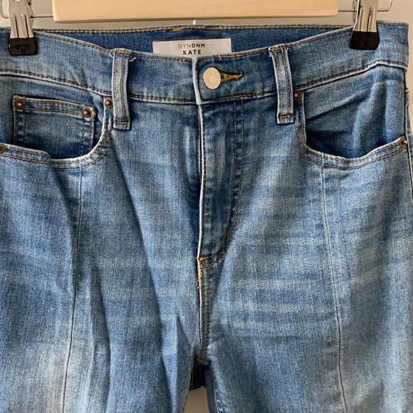 Cute 90’s/ 2000’s style jeans - Picture 3 of 5